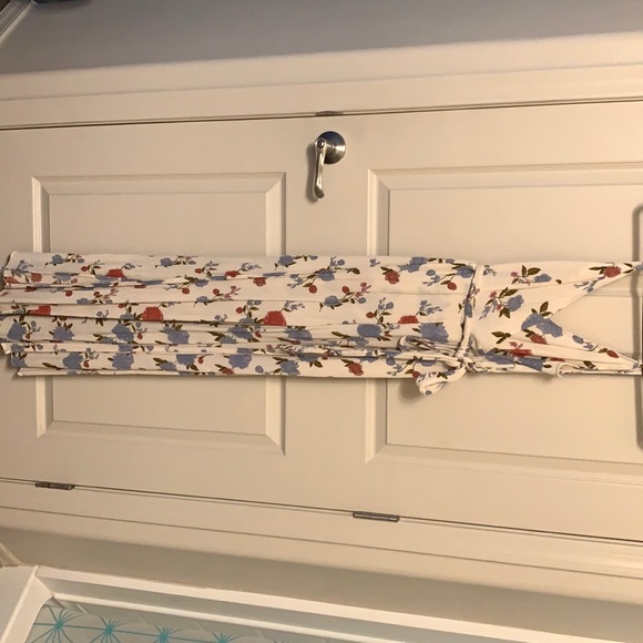 Breezy floral romper - Picture 1 of 4